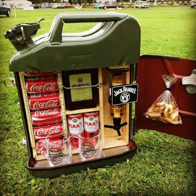 Jerrycan minibar