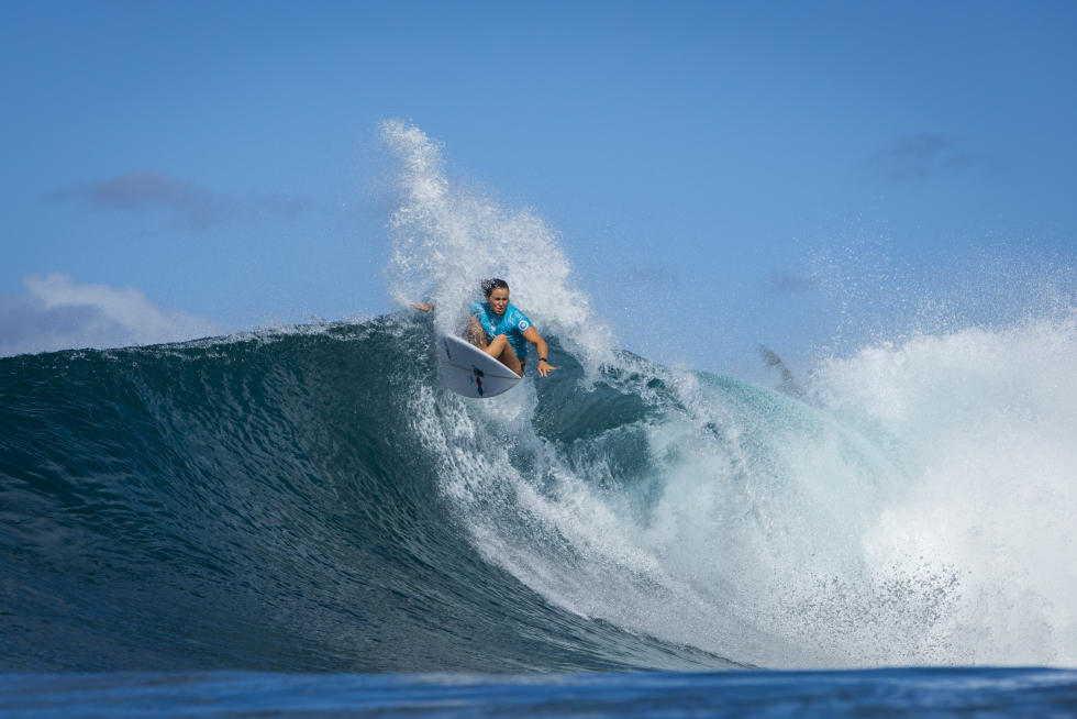 Johanne Defay surf Target Maui pRO 