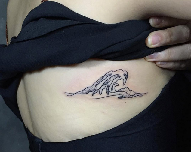 tatouage vague