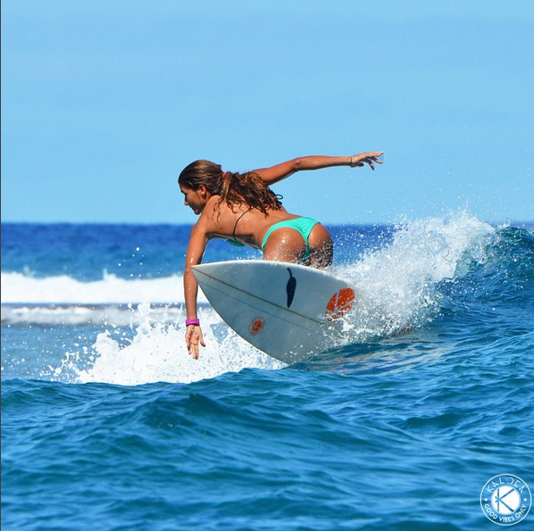 KALOEA Surf girl