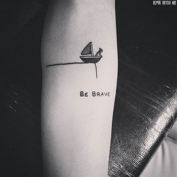 tatouages minimalistes