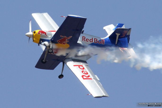 crash red bull air race