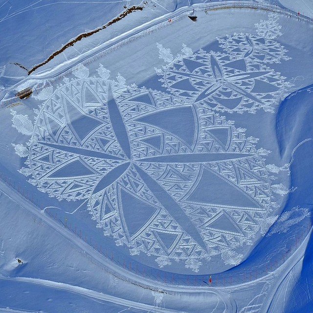 À LA DÉCOUVERTE DU SNOW ART AVEC SIMON BECK