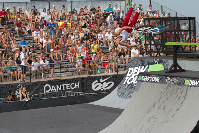 dew tour