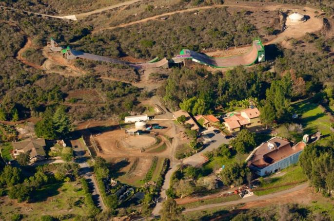 LES SKATEPARKS LES PLUS ORIGINAUX