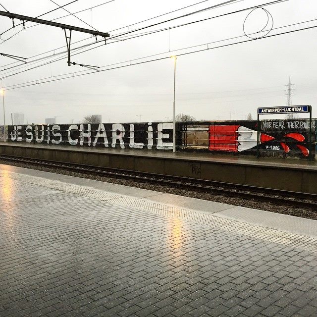 street art je suis charlie