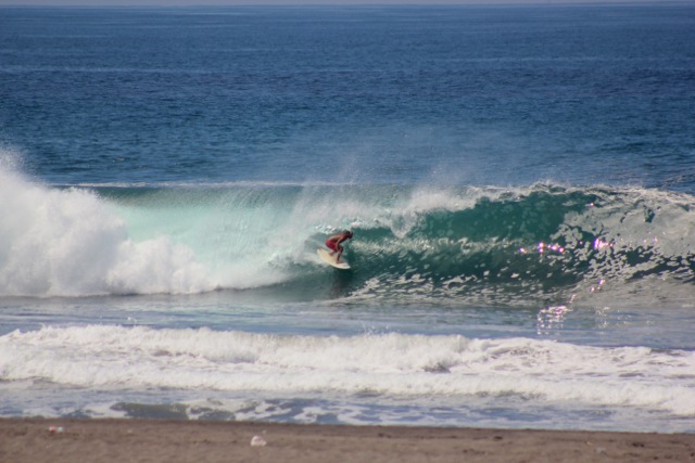 Magic Surf School