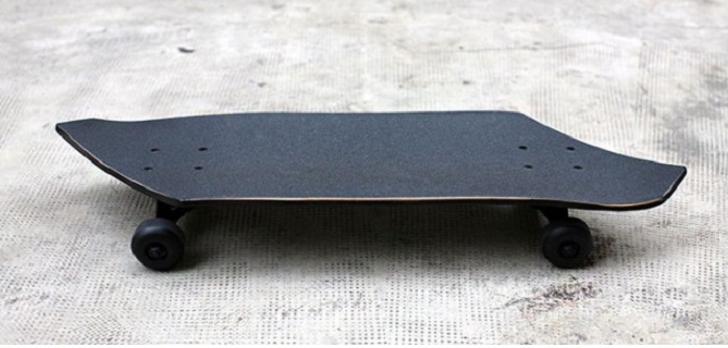 MONOLITH SKATE