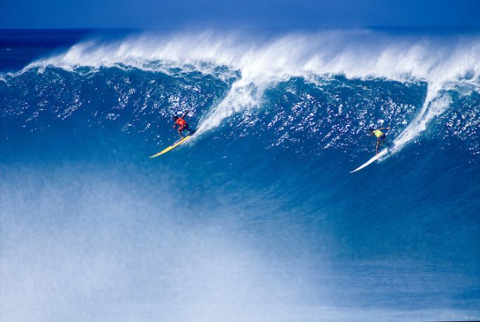 TOP 10 DES MEILLEURS SPOTS DE SURF !