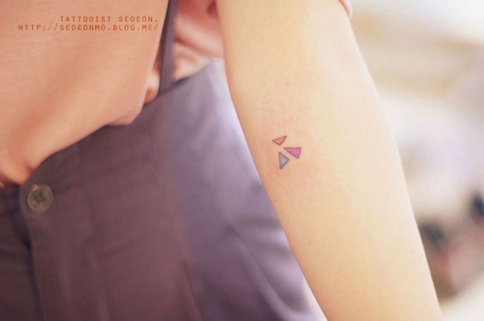 tatouages minimalistes