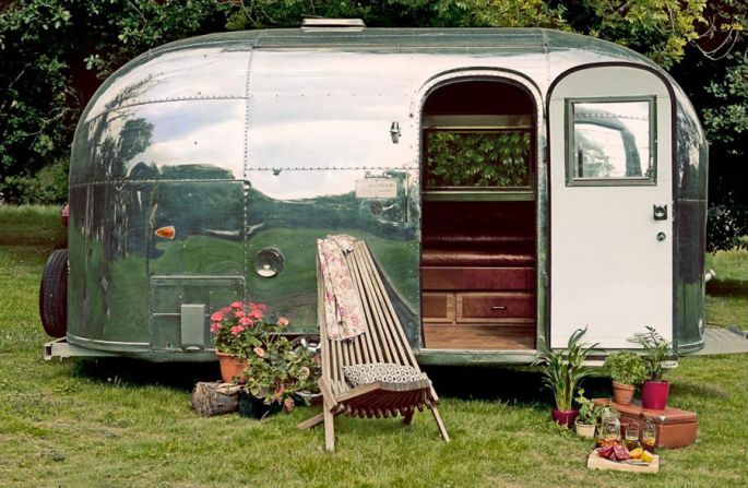 AIRSTREAM