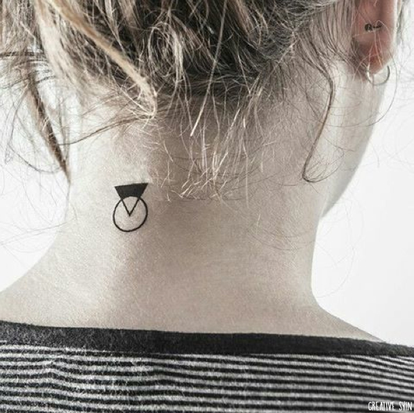 tatouages minimalistes