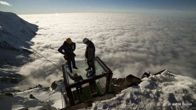 UN "PAS DANS LE VIDE" À CHAMONIX !