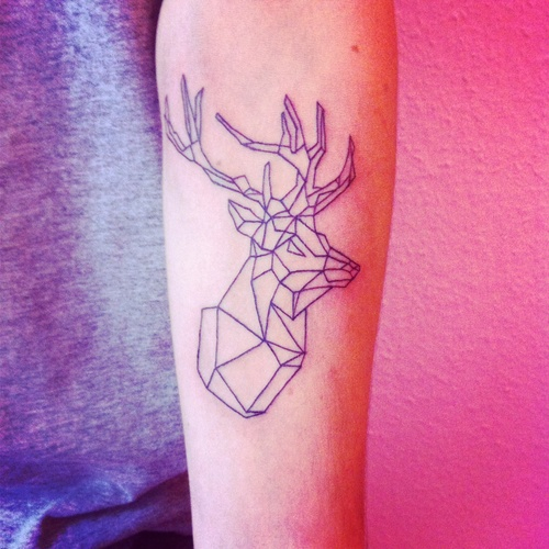 tatouages minimalistes