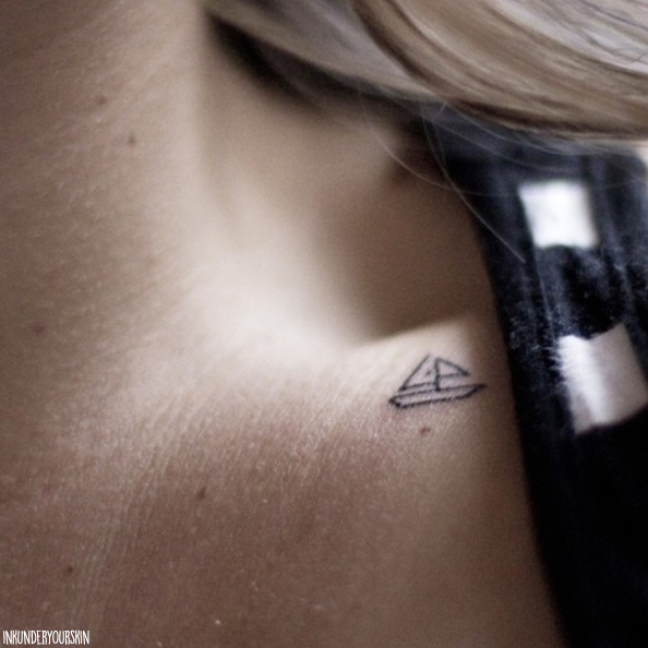 tatouages minimalistes