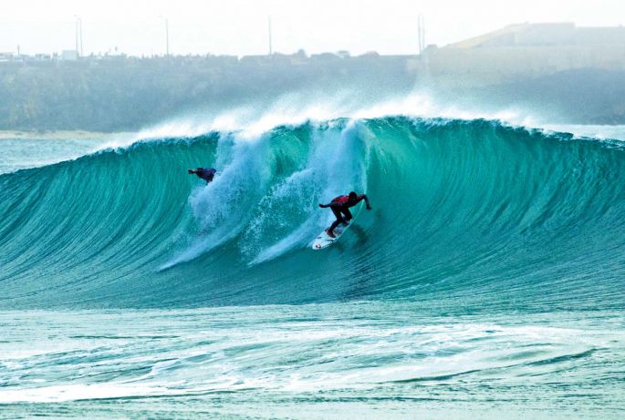 TOP 10 DES MEILLEURS SPOTS DE SURF !