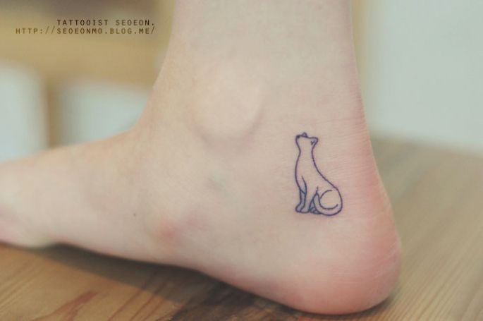 tatouages minimalistes