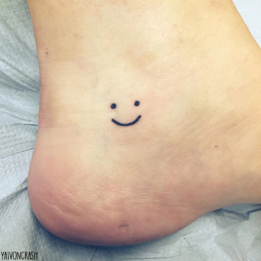 tatouages minimalistes