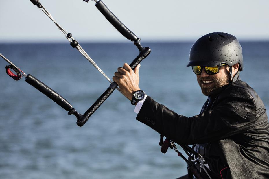 Alex thomson kite