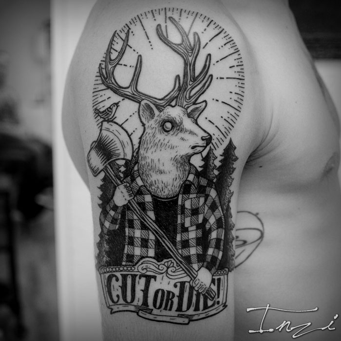 22-tatouage-cerf-blackwork