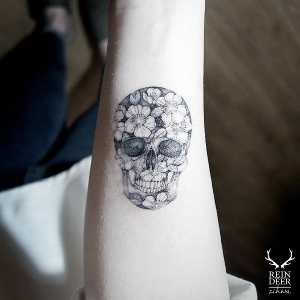 skull-tattoos-fleurs