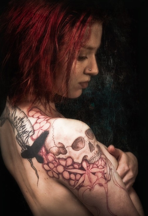 skull-tattoos-red-hair