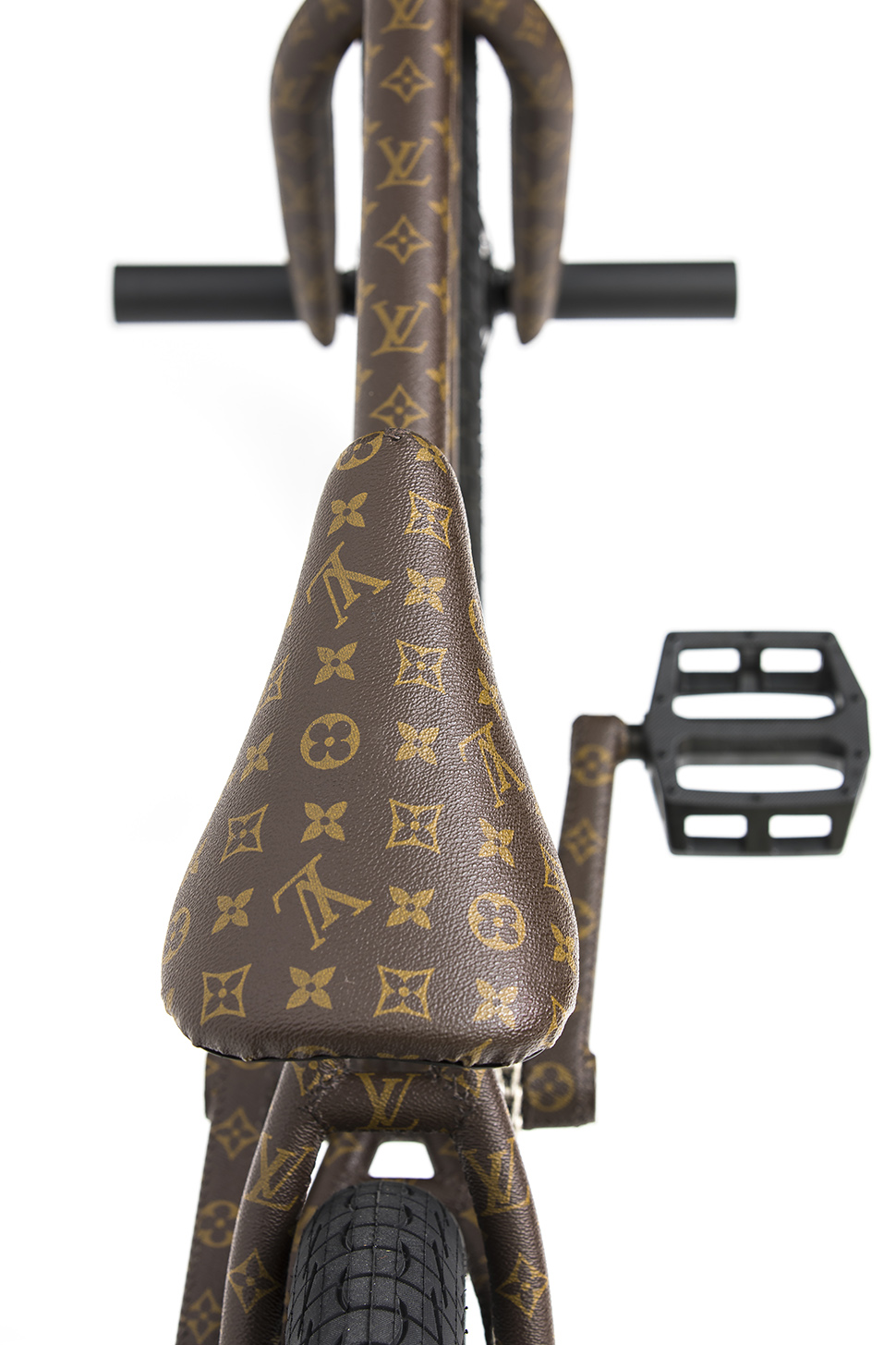 Le 1er BMX de Louis Vuitton ? Pas exactement