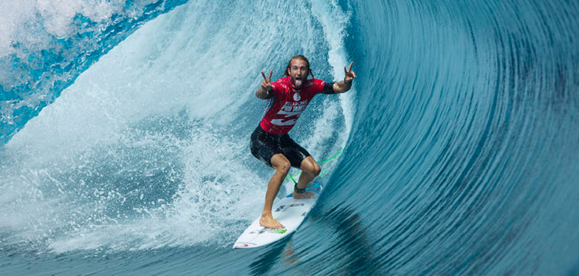 Top des meilleures célébrations de vague sur les compétitions de surf