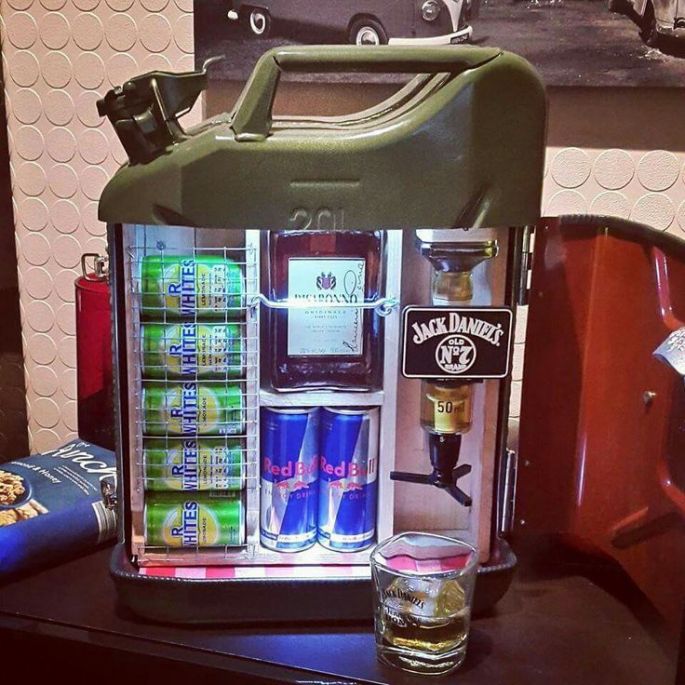 Jerrycan minibar