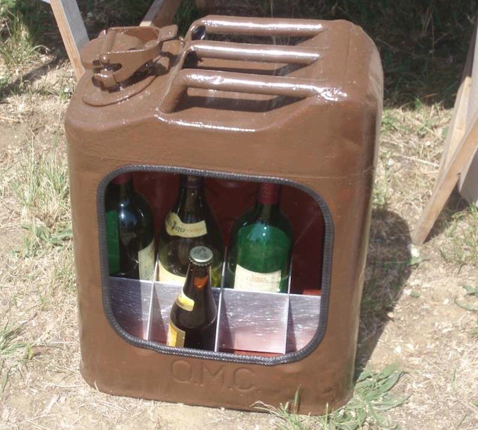 Jerrycan minibar