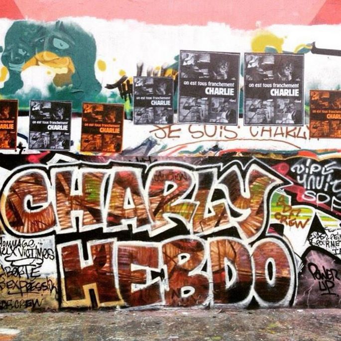 street art charlie hebdo