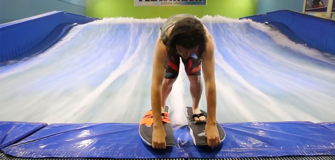 Shonduras il coupe un bodyboard en deux pour faire des skis