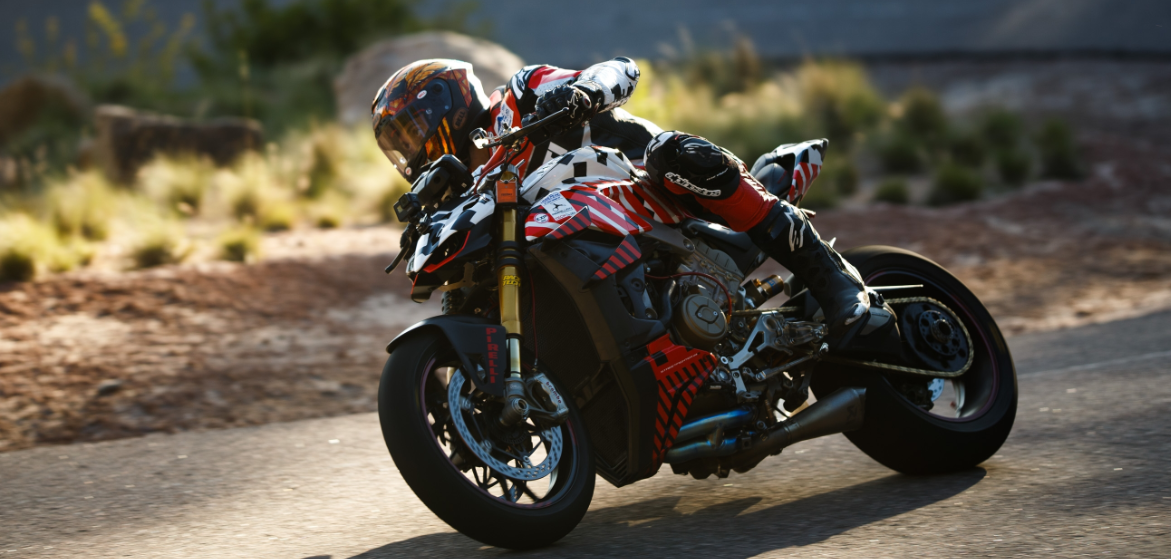 Liste Pilote Moto Mort En Course Mort du pilote moto et ancien vététiste freeride Carlin Dunne
