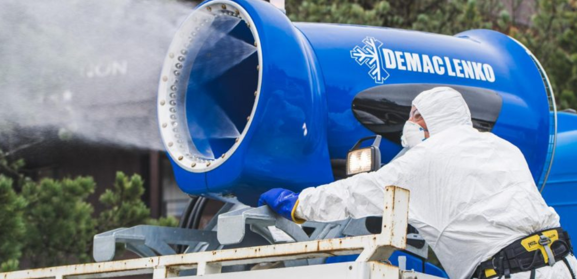 Des canons à neige utilisés pour désinfecter les rues en Italie