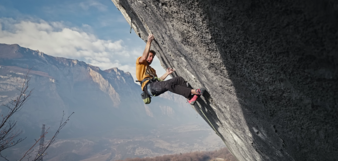 Il film che ripercorre le imprese di Stefano Ghisolfi in Excalibur (9b+)